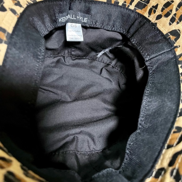 New Kendall & Kylie cheetah print hat - Picture 10 of 11